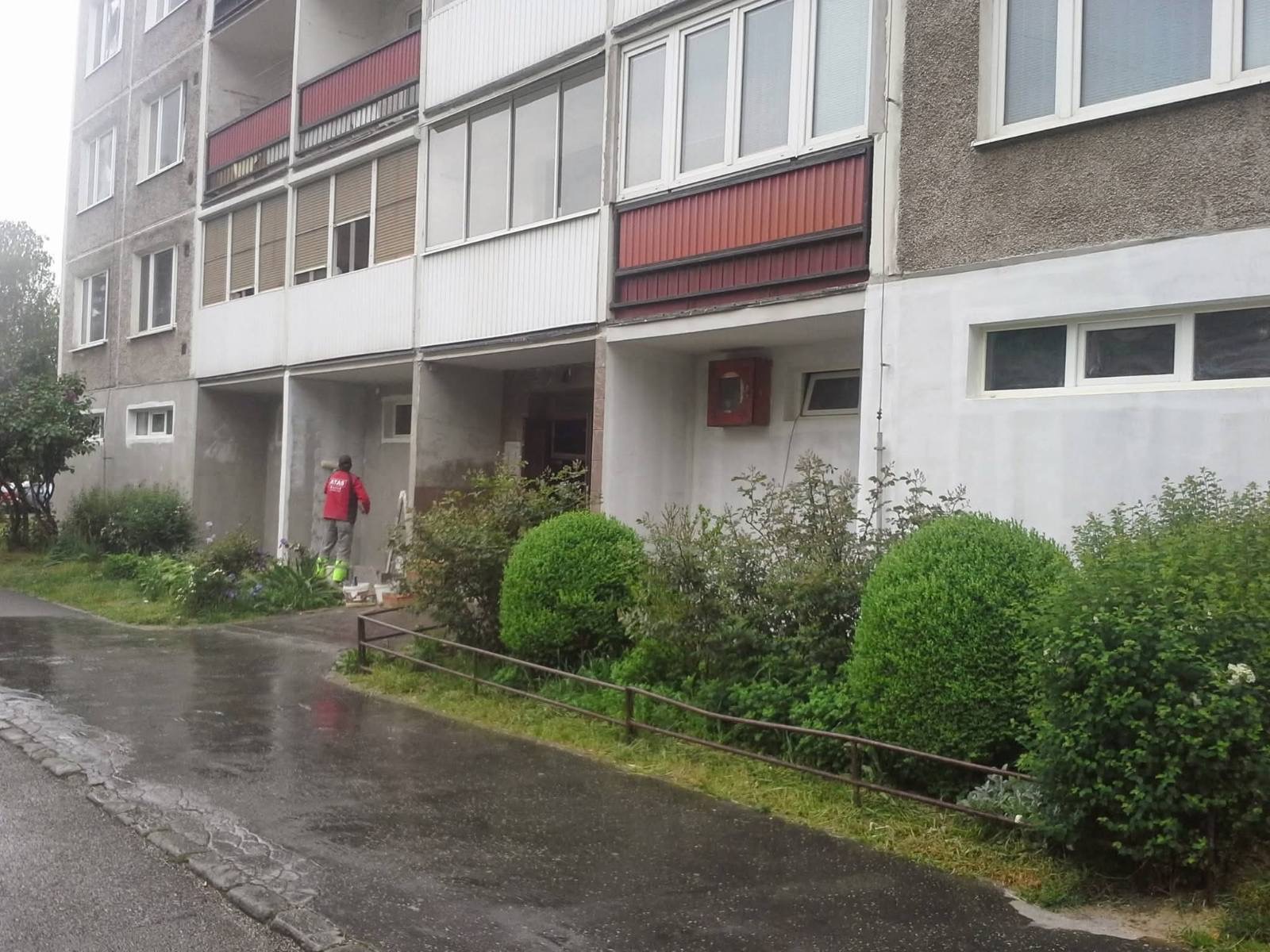 Bytový dom pred úpravami exteriéru
